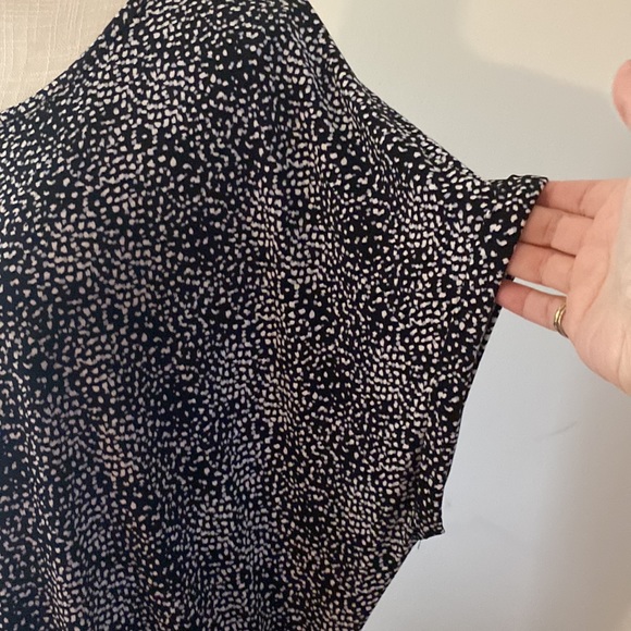 Vince Camuto women’s plus black white dot side ruched dress, stretch, size 2X - Picture 6 of 17